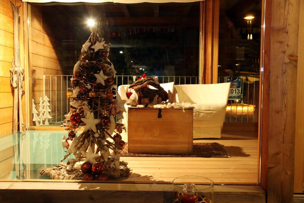 Aparthotel Baita Aurora à Predazzo Extérieur photo