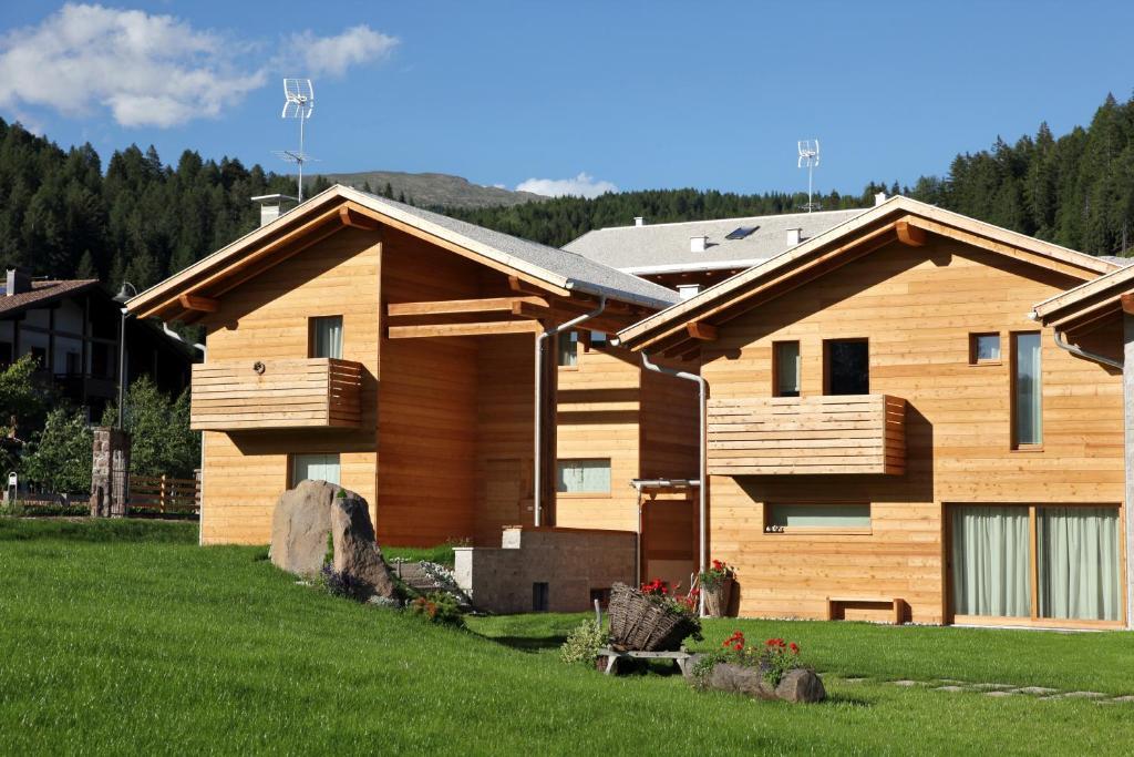 Aparthotel Baita Aurora à Predazzo Extérieur photo
