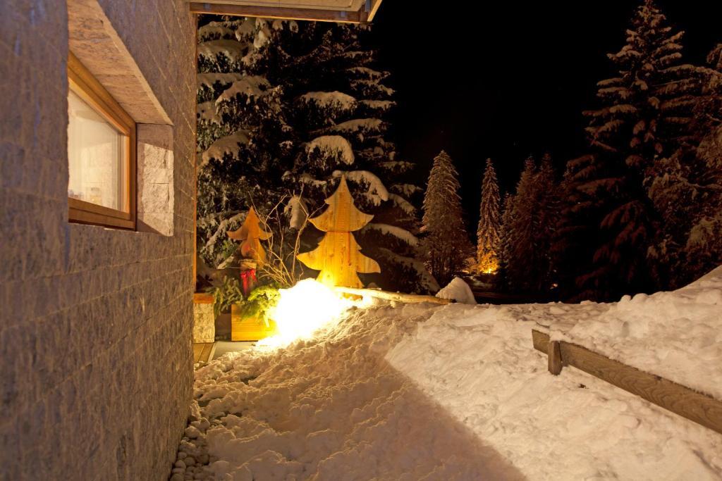 Aparthotel Baita Aurora à Predazzo Extérieur photo